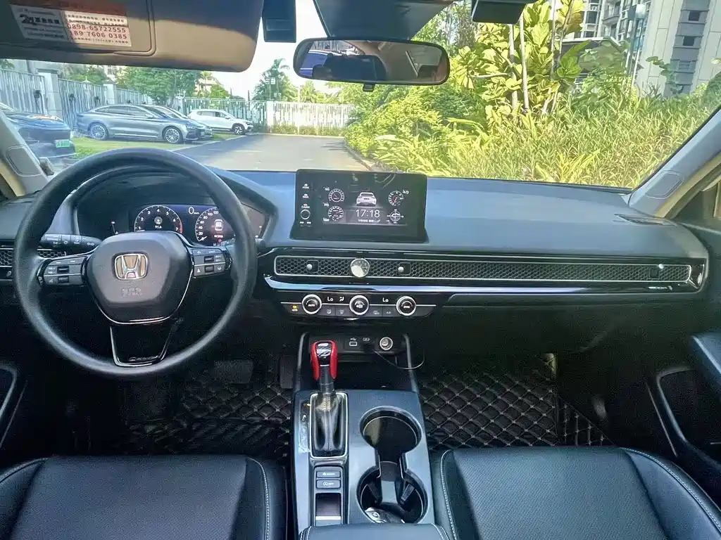 Honda Civic — миниатюра 5