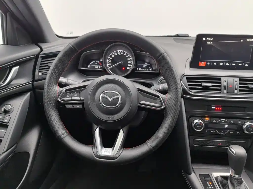 Mazda CX-4 — миниатюра 11