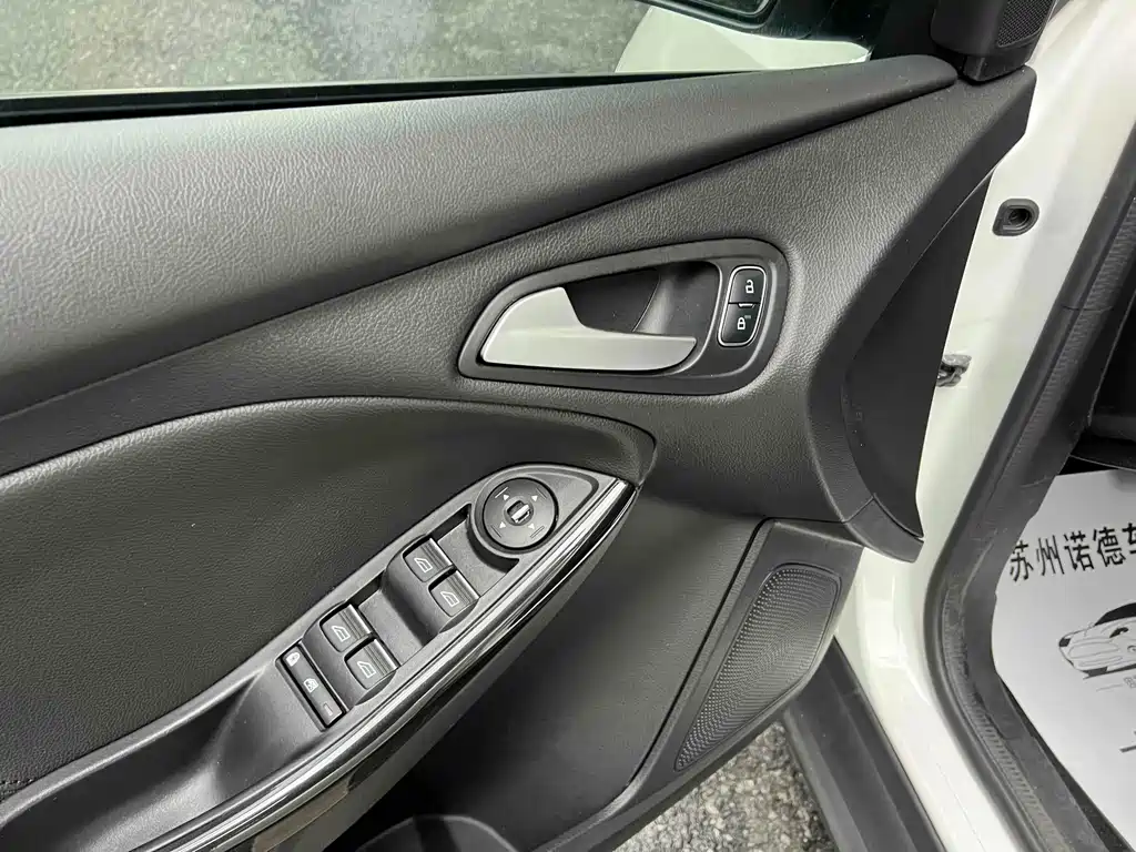 Ford Focus — миниатюра 9