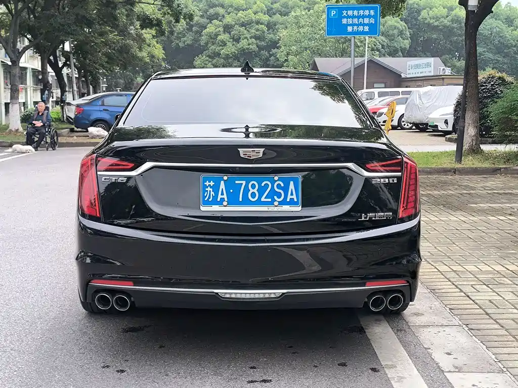 Cadillac CT6 2022 28T