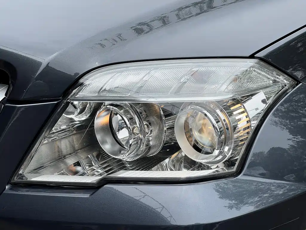 Mercedes-Benz GLK-Class (Import) — миниатюра 17