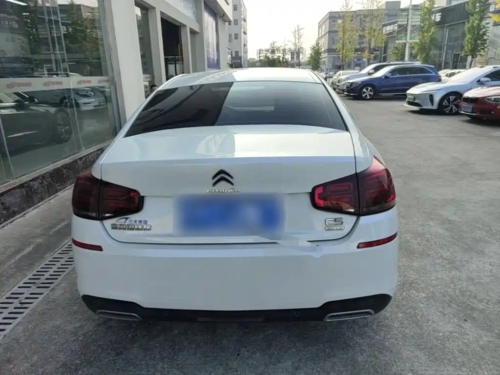 Citroen C5 — миниатюра 6