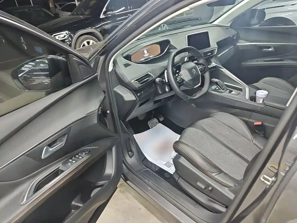 Peugeot 4008 — миниатюра 16