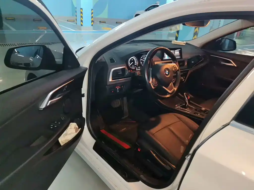 BMW 1 Series — миниатюра 17