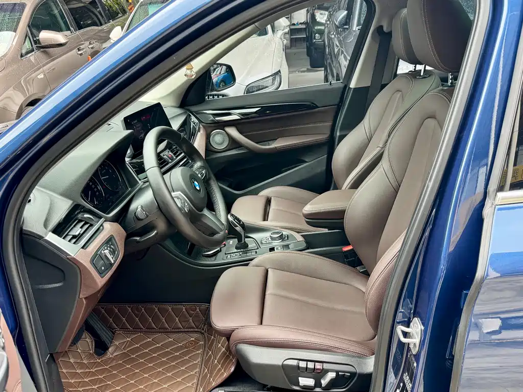 BMW X1 — миниатюра 10