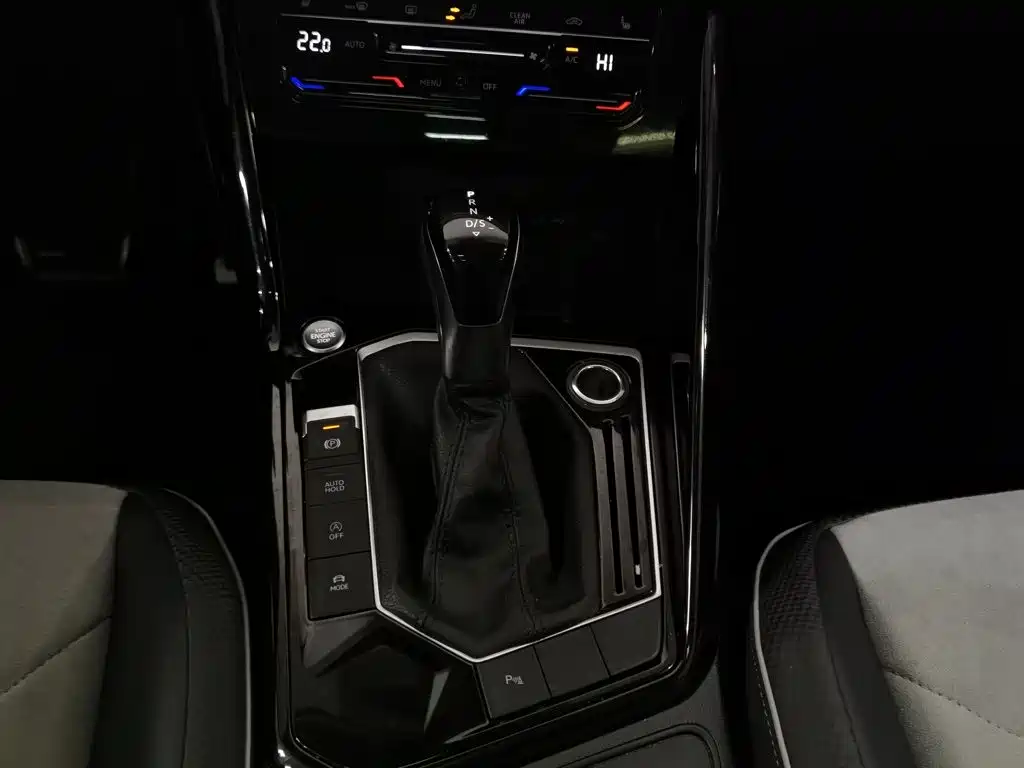 Volkswagen X — миниатюра 13