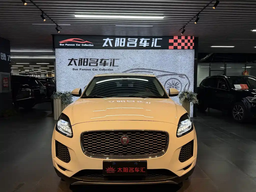 Jaguar E-PACE — миниатюра 2