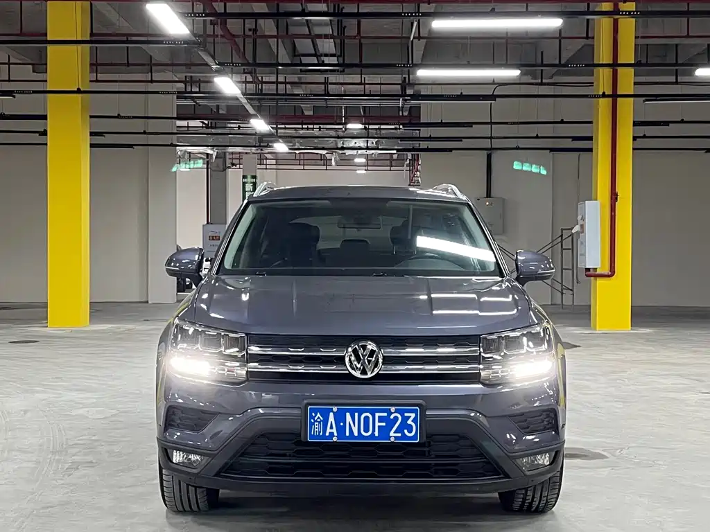Volkswagen Tharu — миниатюра 2