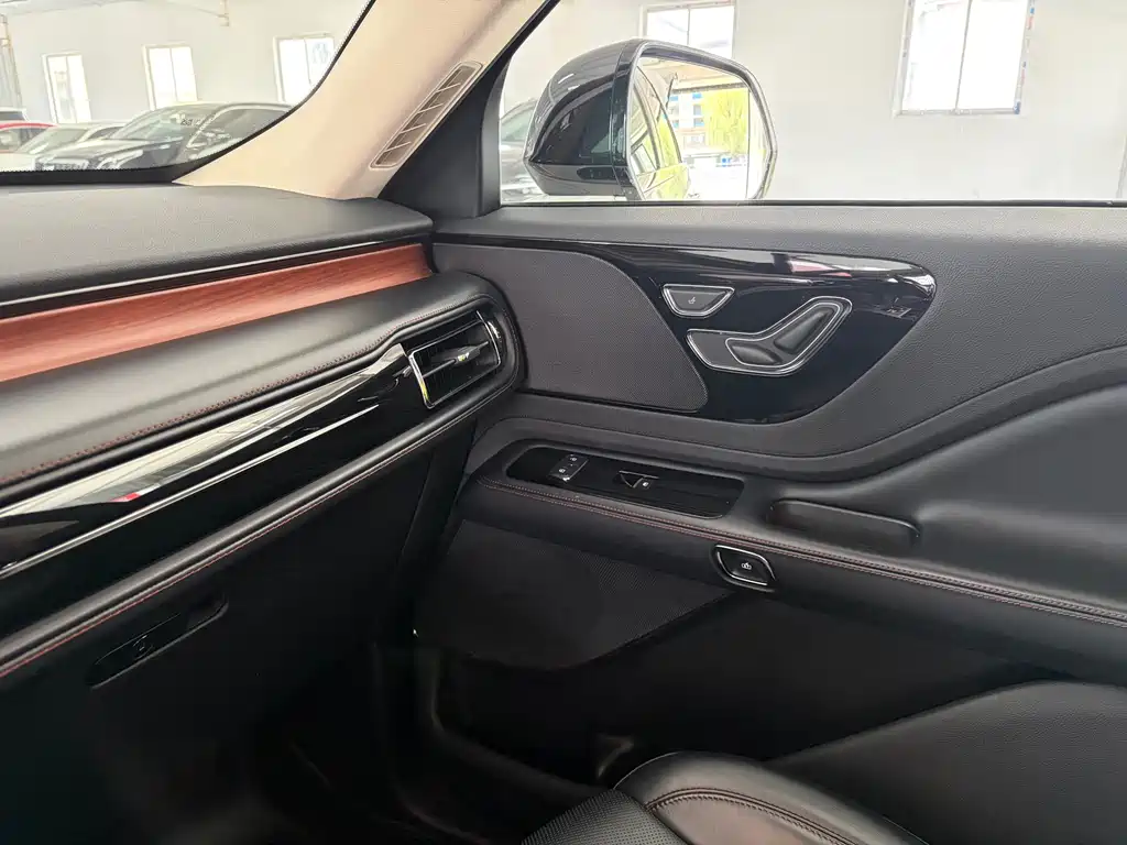 Lincoln Aviator 3.0T V6 4WD Elegant Edition, фото 16