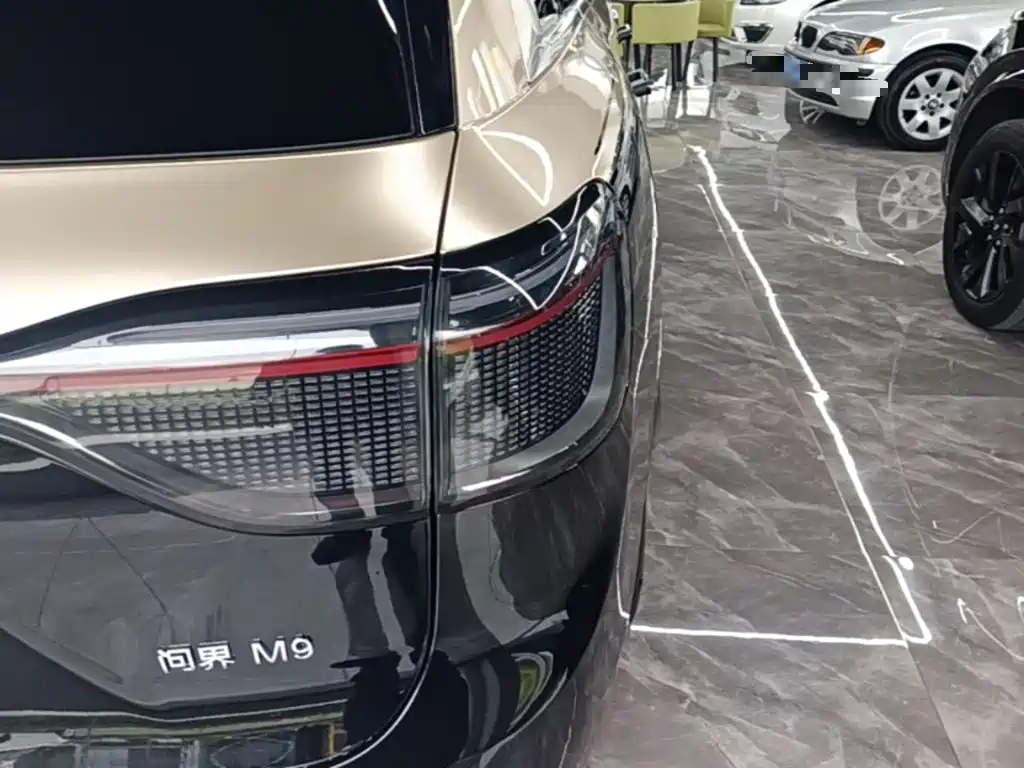 AITO AITO M9 — миниатюра 8