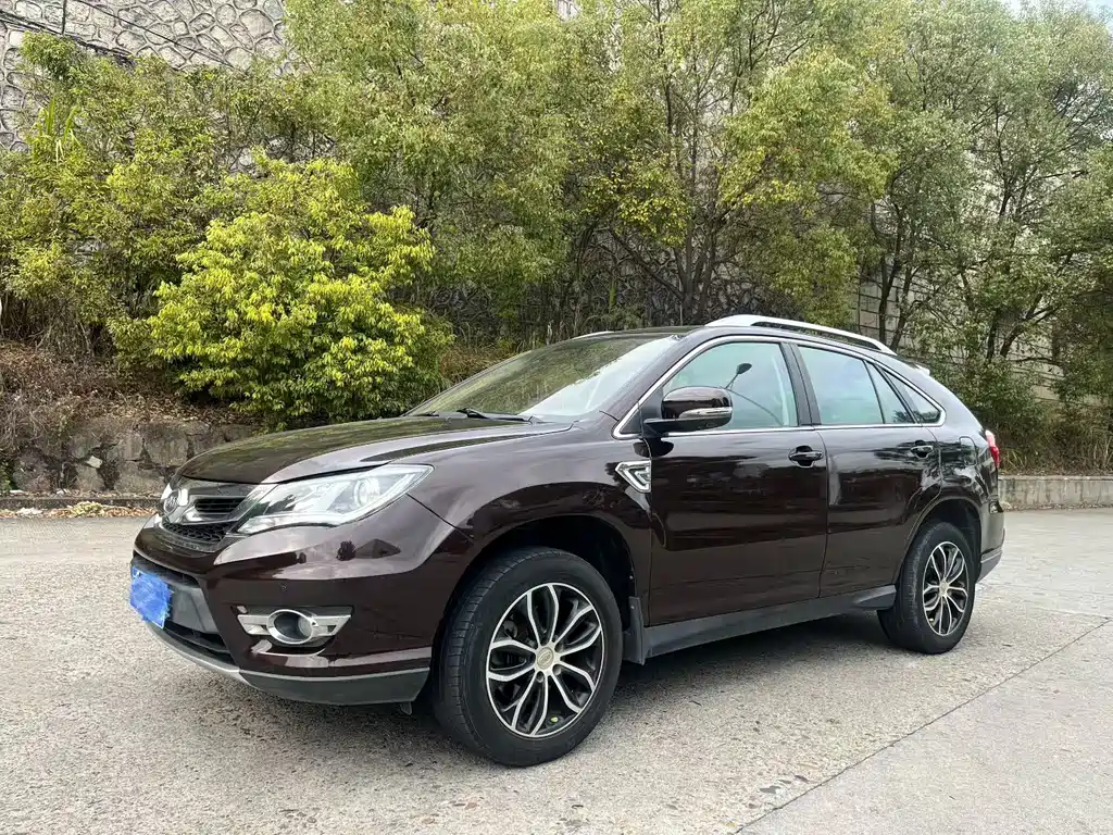 Byd S7 2015