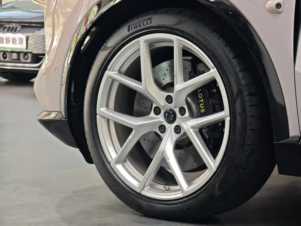 LOTUS SPORTS CAR ELETRE