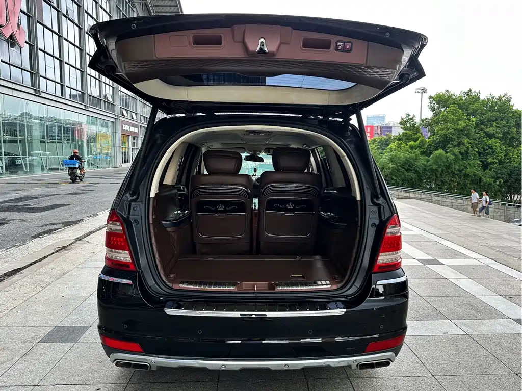 Mercedes-Benz GL-Class — миниатюра 9