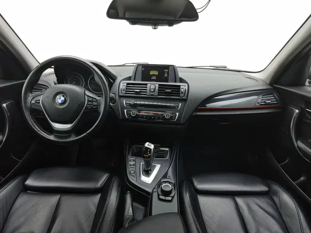 BMW 1 Series (Import) — миниатюра 5