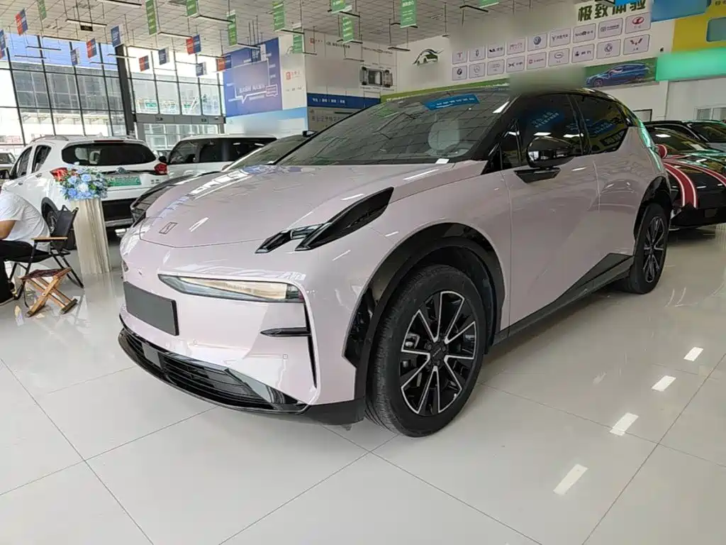 Zeekr X 2024 мест