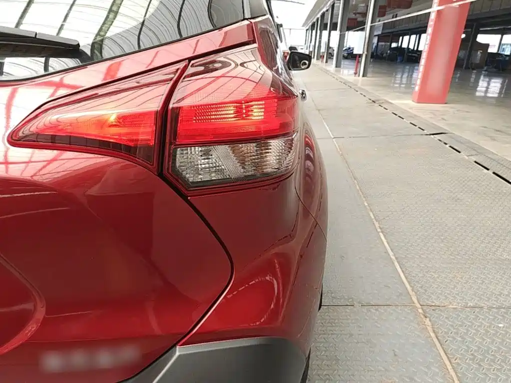 Nissan Kicks — миниатюра 8
