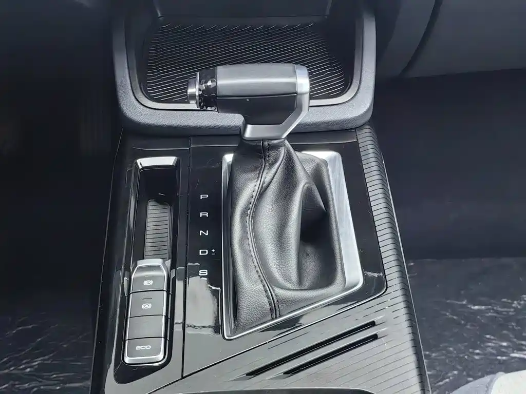 Baojun RM-5 — миниатюра 13
