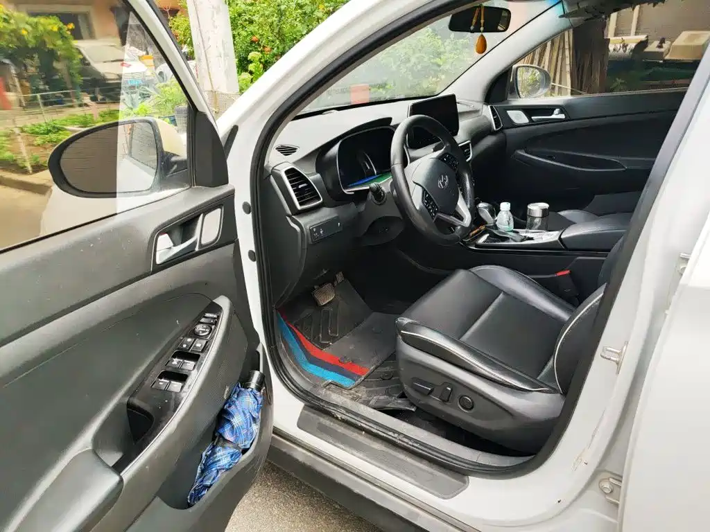 Hyundai Tucson — миниатюра 14