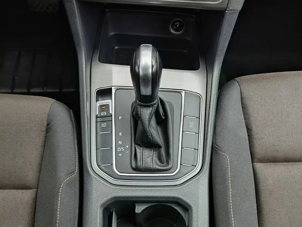 Volkswagen Golf Sportsvan — миниатюра 13