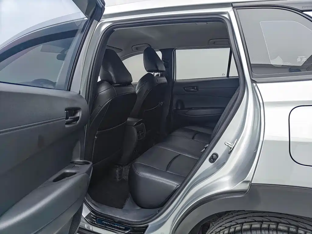 Toyota Frontlander 2023 2.0L CVT Elite