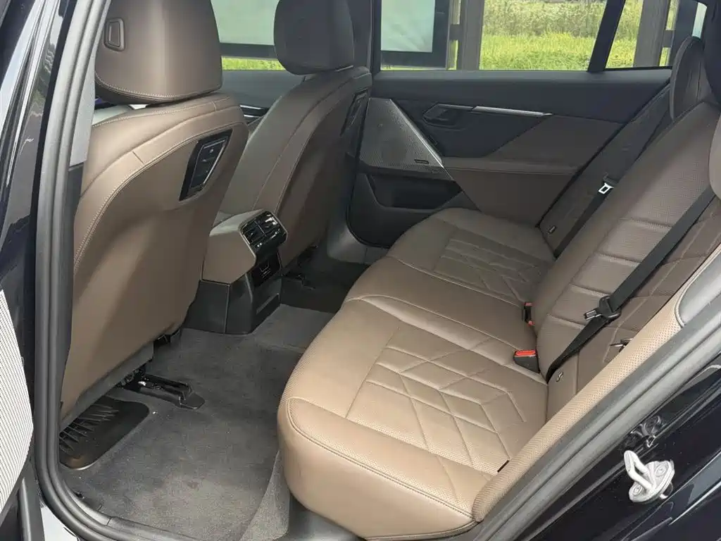 BMW 5 Series 5 2025 530Li Lead M Sport