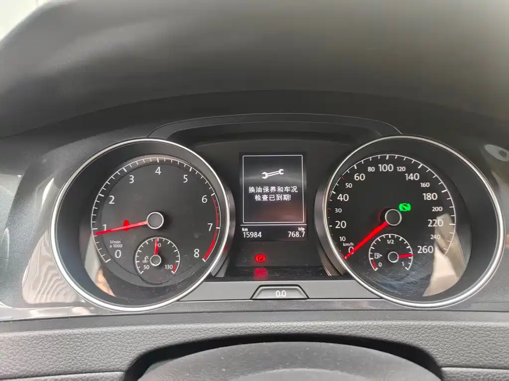 Volkswagen Golf — миниатюра 7