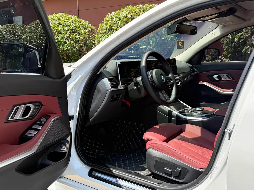 BMW 3 Series — миниатюра 4