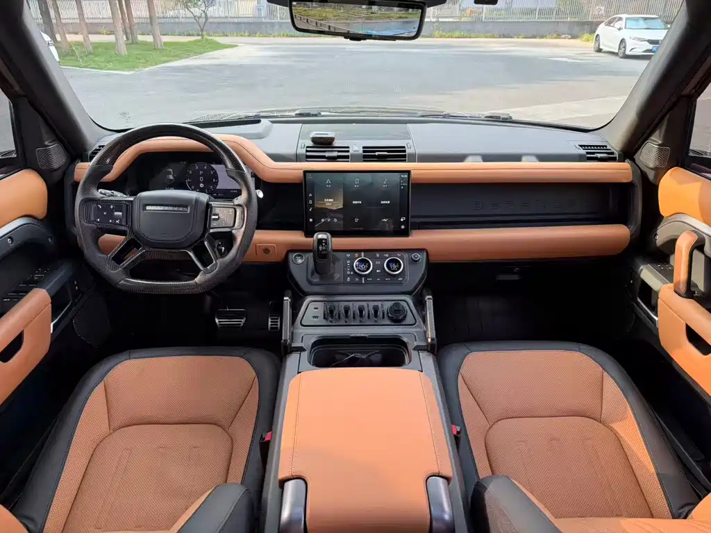 Land Rover Defender — миниатюра 5