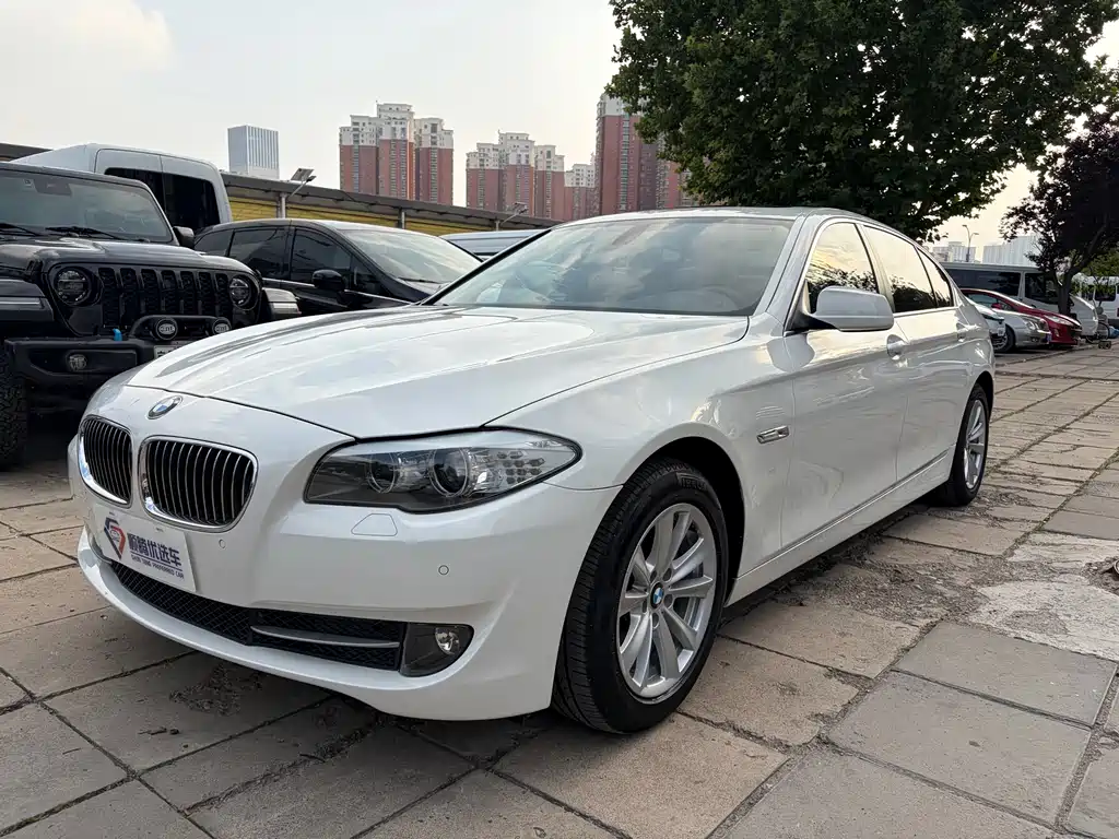 BMW 5 Series 5 2012 523Li Luxury