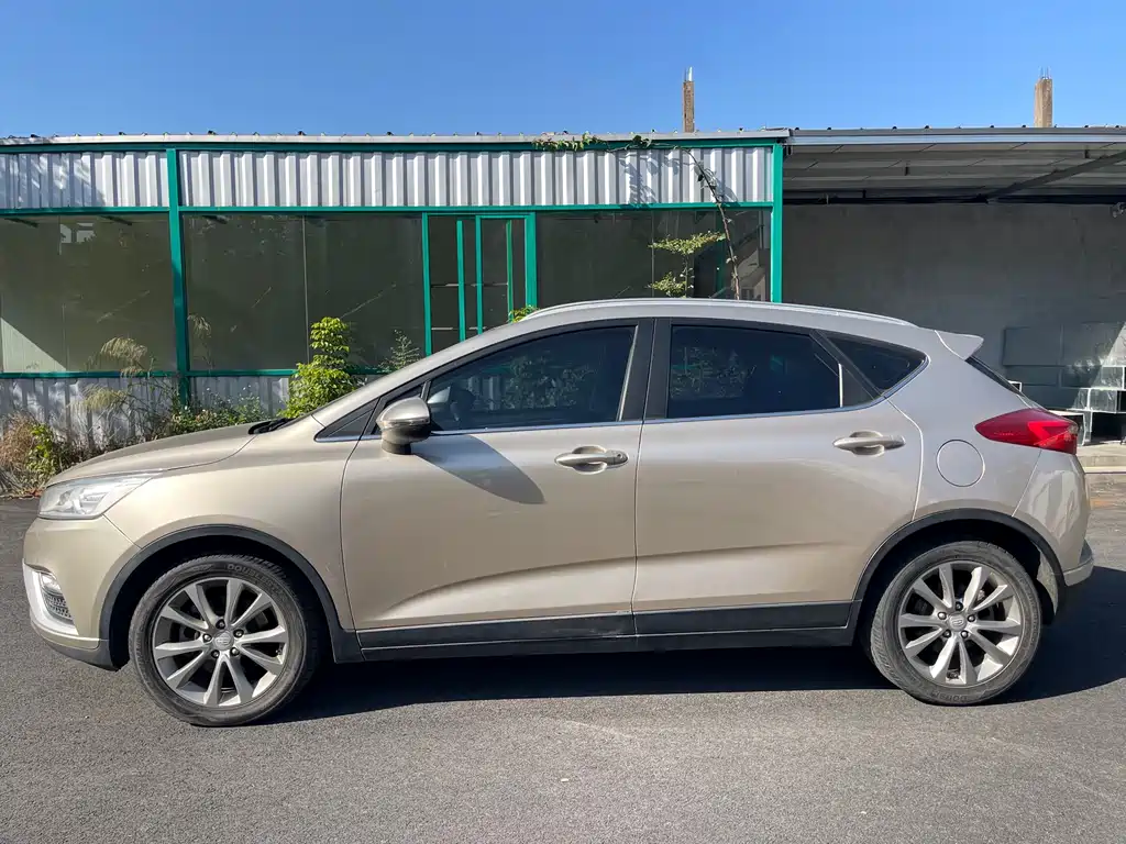 GEELY AUTOMOBILE EMGRAND GS