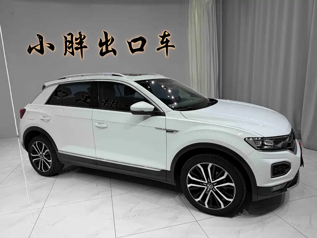 Volkswagen T-Roc 2022 280TSI DSG PLUS