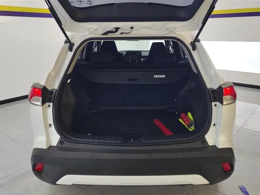 TOYOTA COROLLA SHARP AMPLIFIER