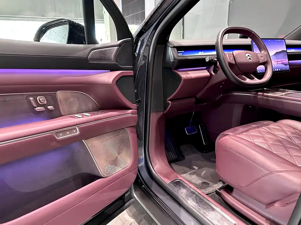NIO ES8 — миниатюра 12