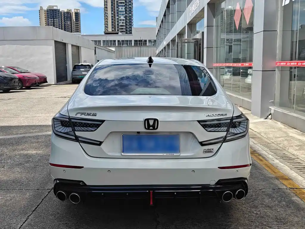 Honda Accord — миниатюра 4