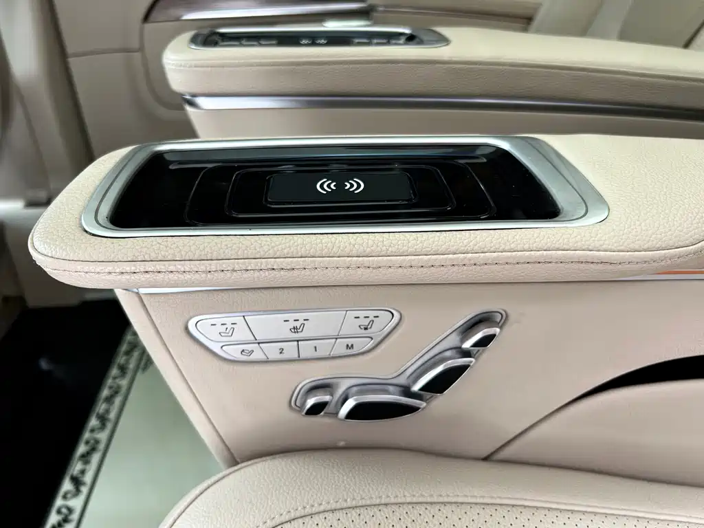 MERCEDES-BENZ V CLASS