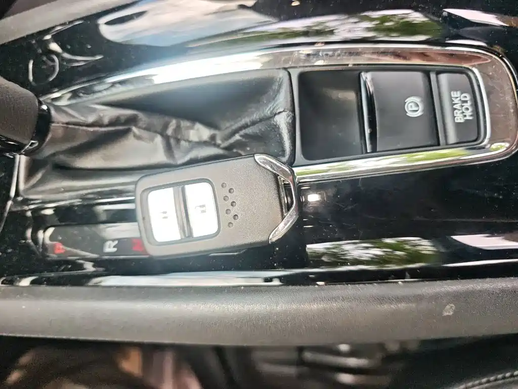 Honda Vezel — миниатюра 12