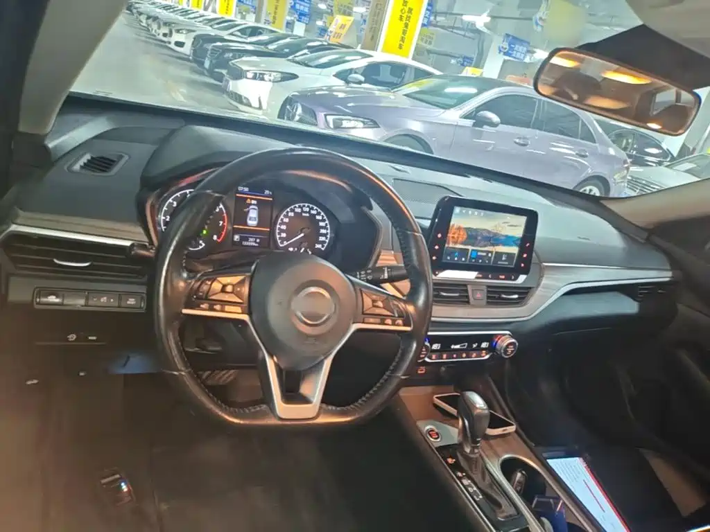 Nissan Teana — миниатюра 10