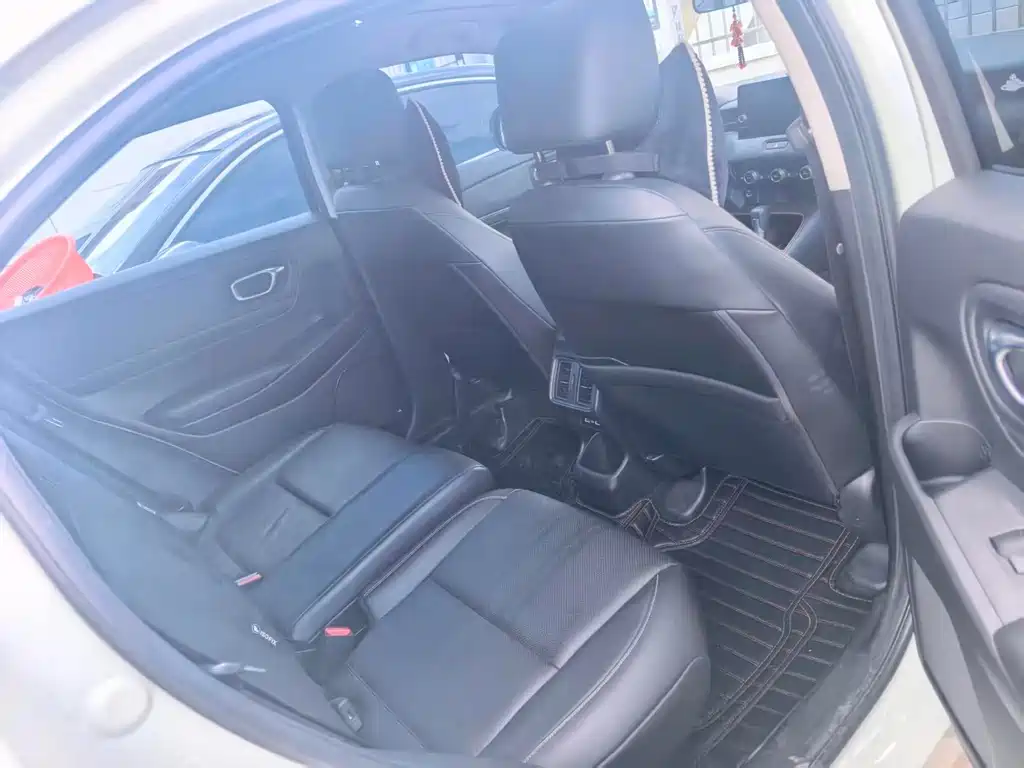 Honda Vezel — миниатюра 7