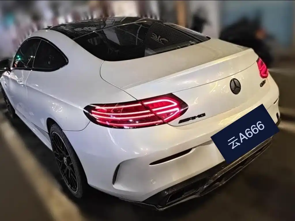 Mercedes-Benz C-Class (Import) — миниатюра 11