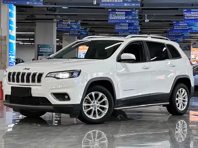 JEEP FREE LIGHT 2020