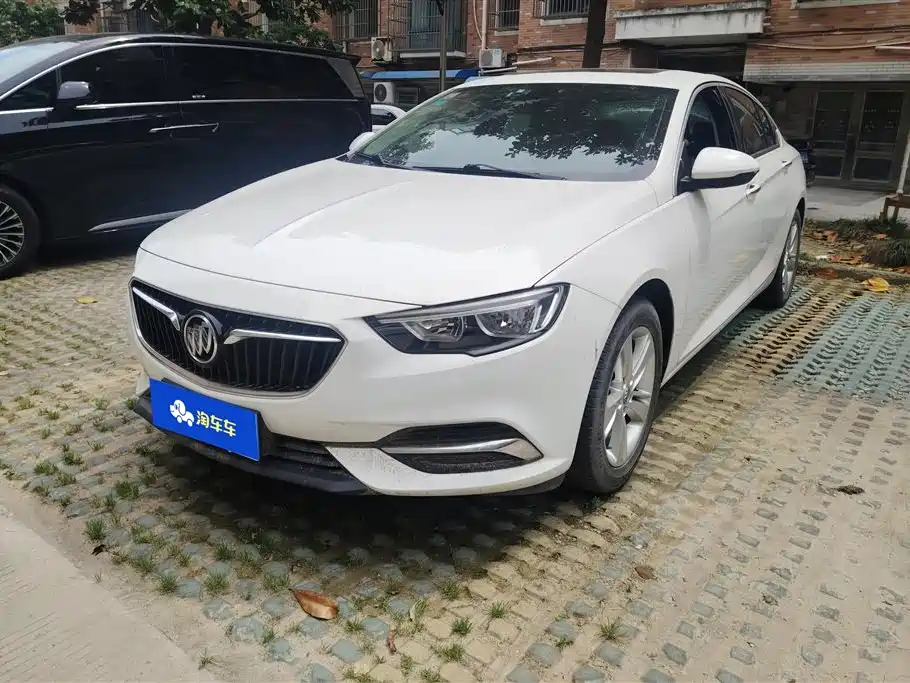 Buick Regal 2019