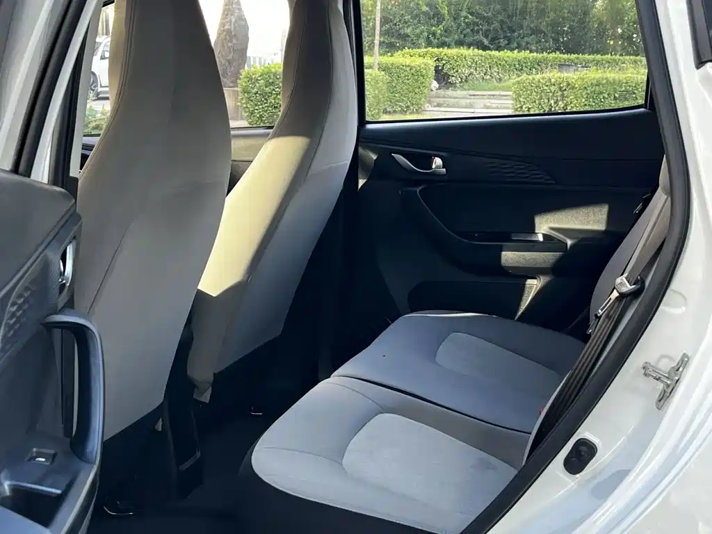 Changan Benben E-Star — миниатюра 10