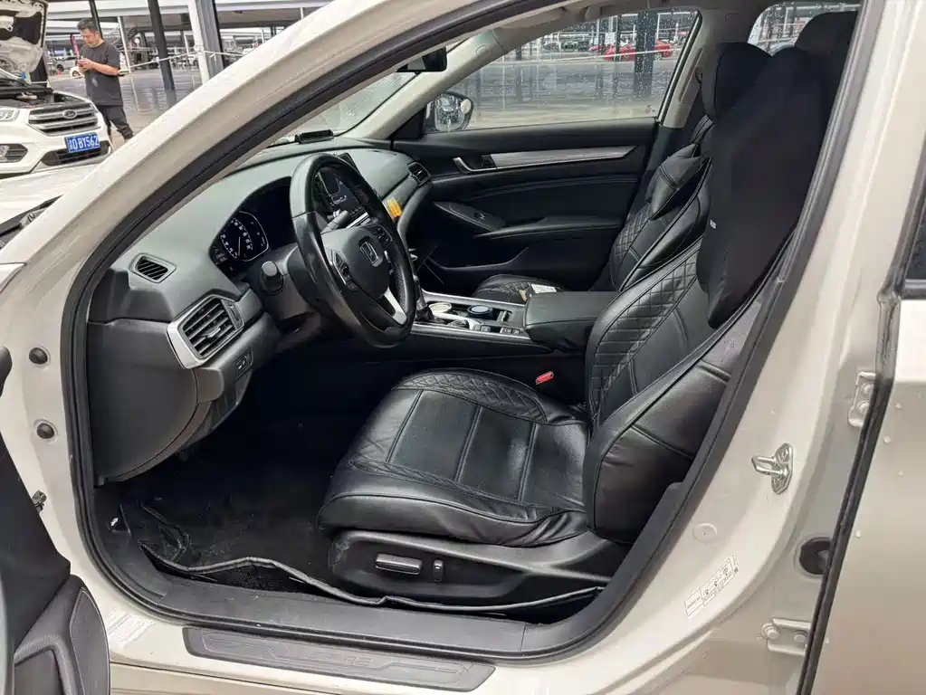 Honda Inspire — миниатюра 4