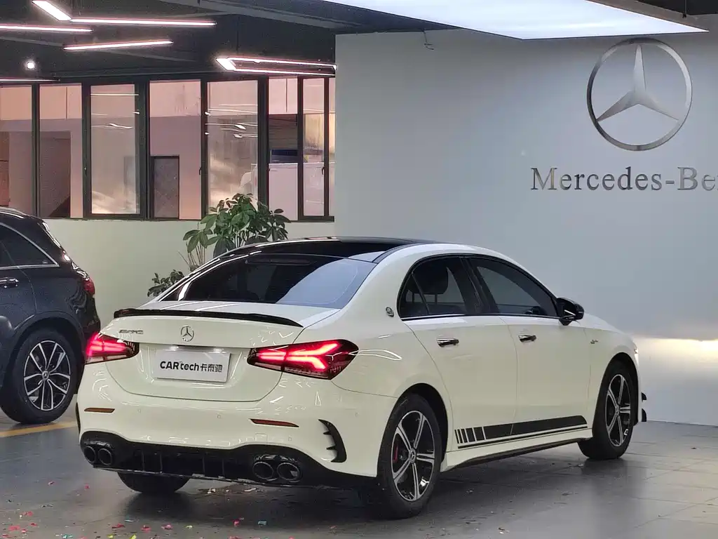 Mercedes-Benz A-Class A 2022 A 200 L Sport Fashion