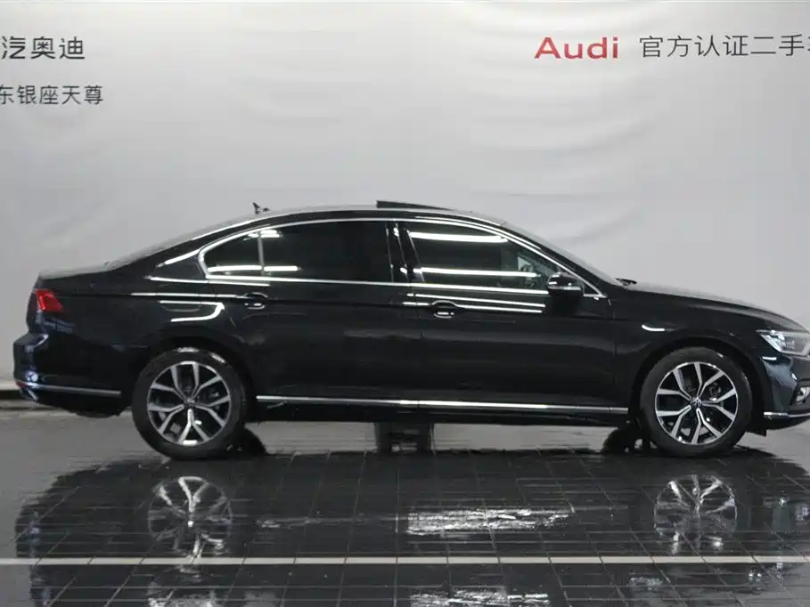 Volkswagen Magotan 2020 330TSI DSG Lead