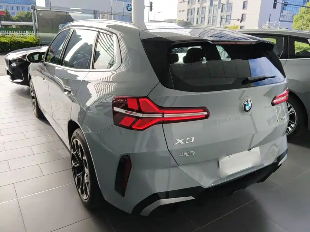 BMW X3 — миниатюра 6