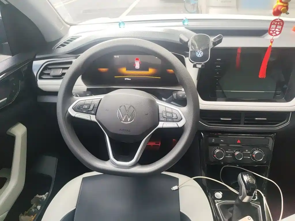 Volkswagen Tharu — миниатюра 11