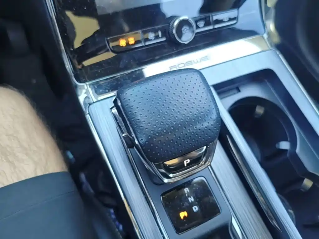 Roewe RX5 New Energy — миниатюра 14