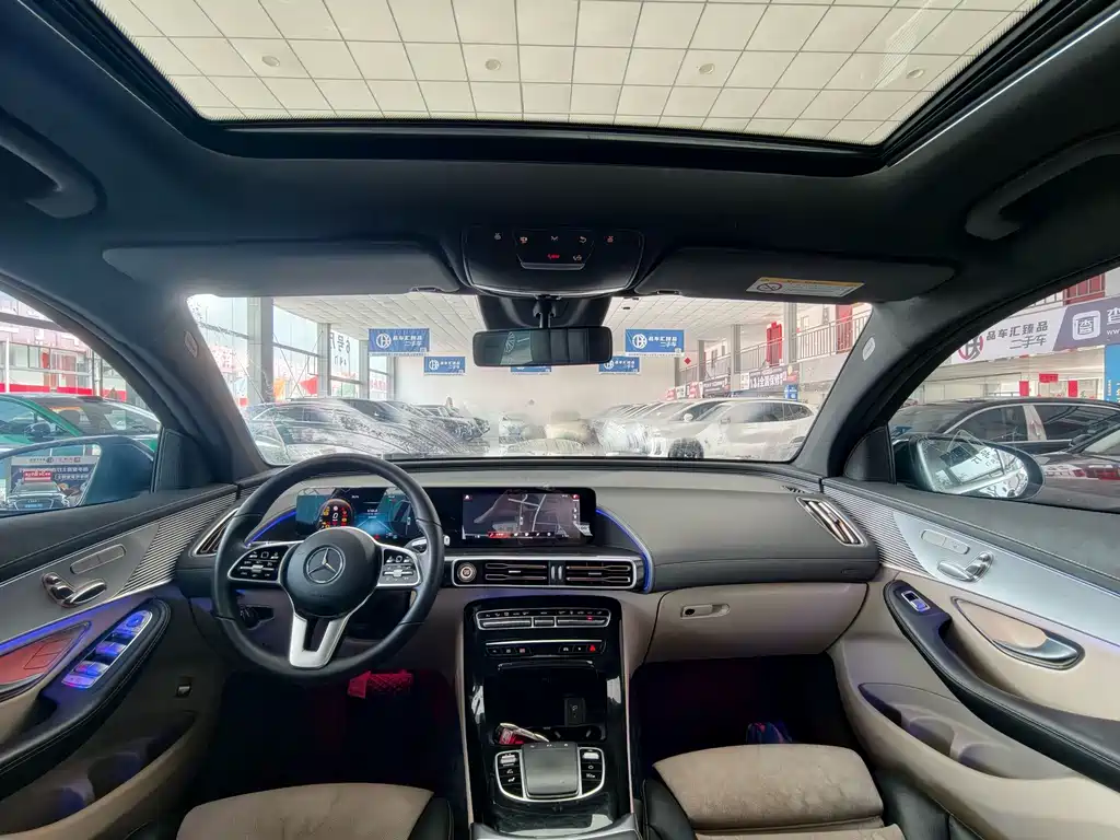 Mercedes-Benz EQC — миниатюра 4