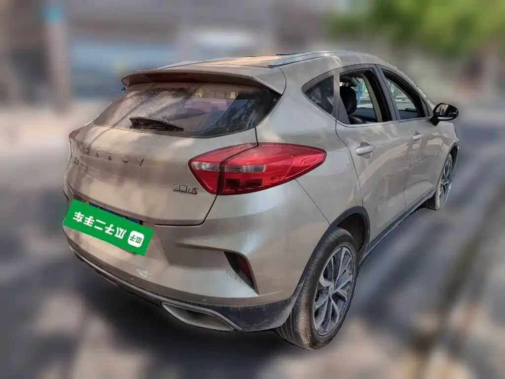 Geely Emgrand GS — миниатюра 4